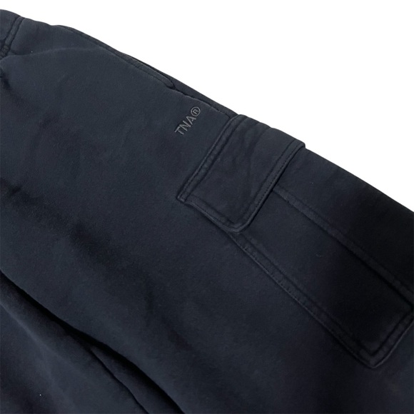 TNA Aritzia Cozy Fleece Cargo Sweatpants - Black (XXS) - Picture 5 of 6